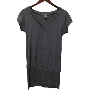 3/$15 Delcious Tunic Grey Sweater - Medium